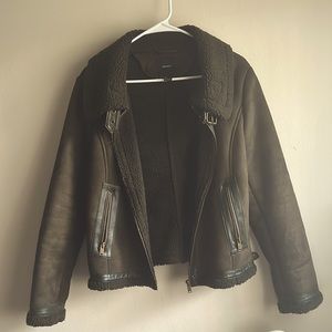 Classic aviator jacket